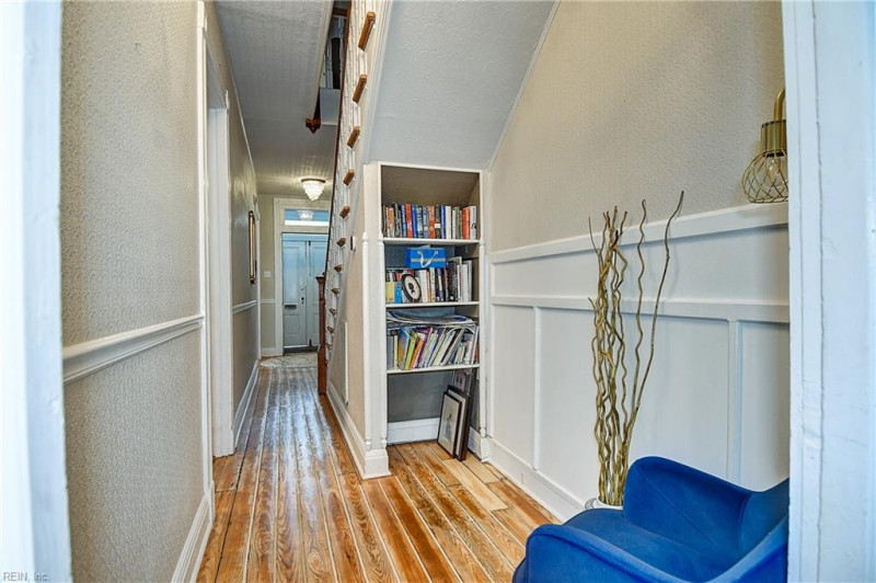 Photo 15 of 36 residential for sale in Norfolk virginia