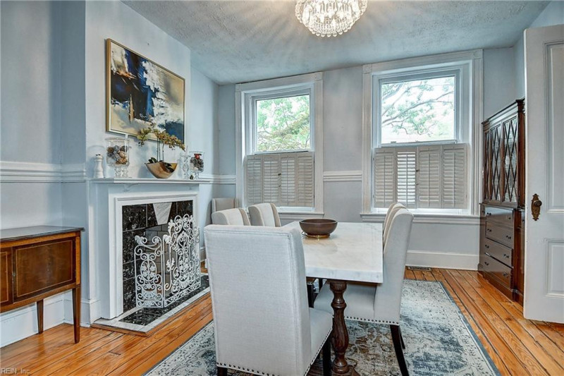 Photo 7 of 36 residential for sale in Norfolk virginia