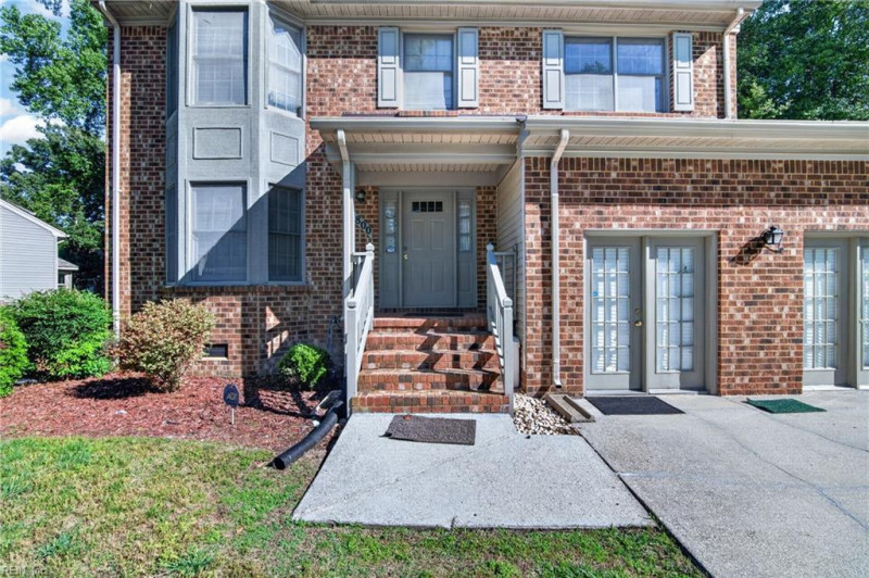 Photo 3 of 40 residential for sale in Newport News virginia Photo 3 of 40 residential for sale in Newport News virginia