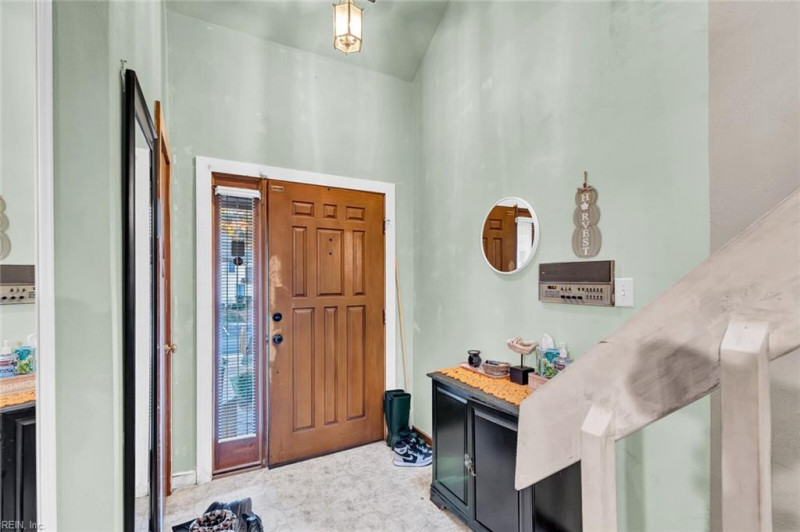 Photo 2 of 7 residential for sale in Newport News virginia Photo 2 of 7 residential for sale in Newport News virginia
