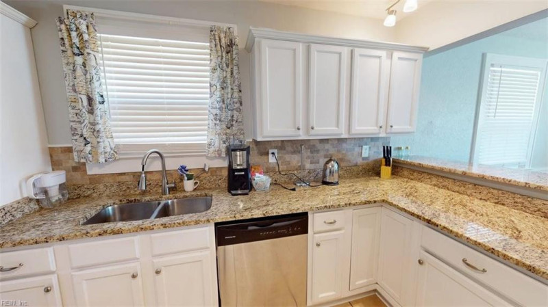 Photo 6 of 43 residential for sale in Hampton virginia Photo 6 of 43 residential for sale in Hampton virginia
