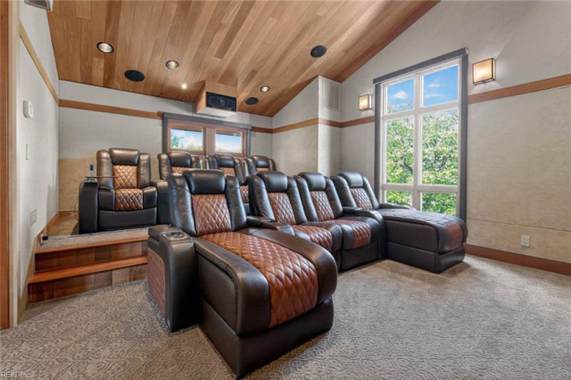 Photo 24 of 50 residential for sale in Virginia Beach virginia