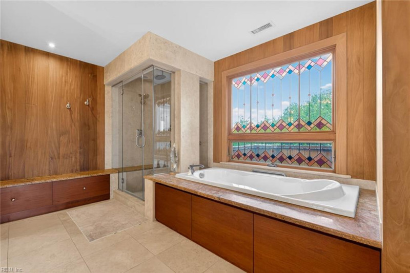 Photo 29 of 50 residential for sale in Virginia Beach virginia