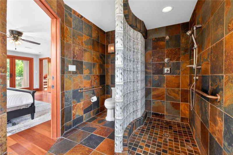 Photo 32 of 50 residential for sale in Virginia Beach virginia