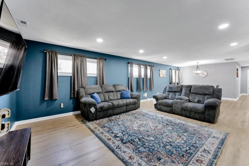 Photo 13 of 35 residential for sale in Norfolk virginia Photo 13 of 35 residential for sale in Norfolk virginia