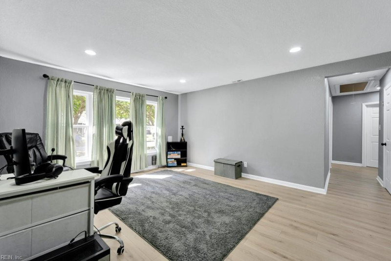 Photo 5 of 35 residential for sale in Norfolk virginia Photo 5 of 35 residential for sale in Norfolk virginia