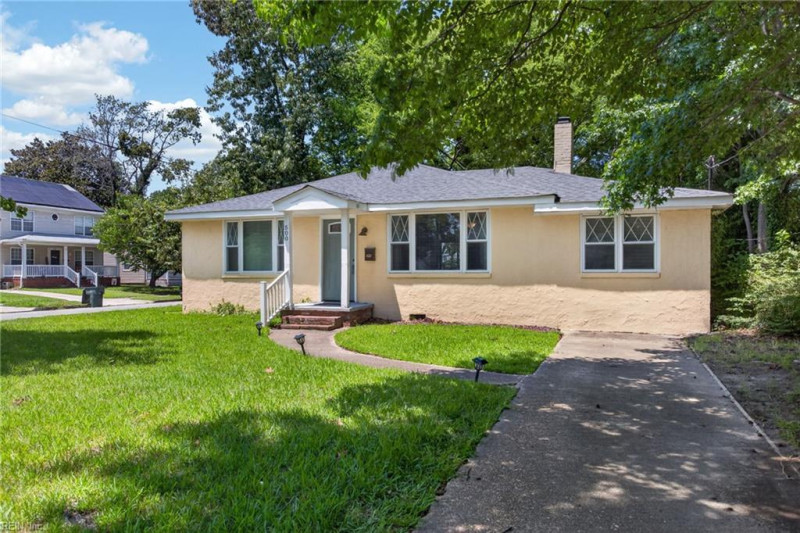 Photo 2 of 27 residential for sale in Norfolk virginia