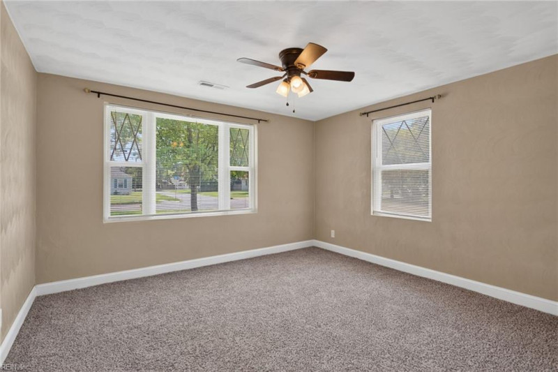 Photo 20 of 27 residential for sale in Norfolk virginia