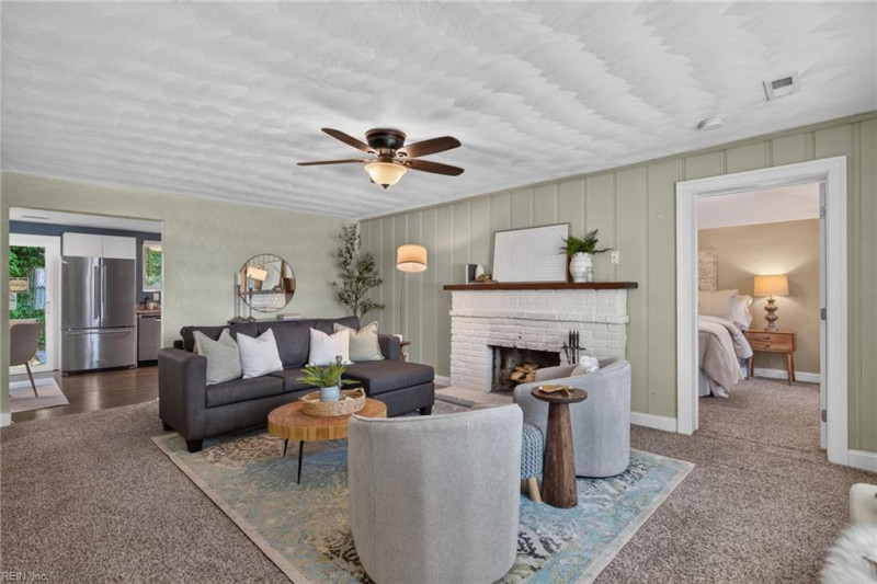 Photo 4 of 27 residential for sale in Norfolk virginia