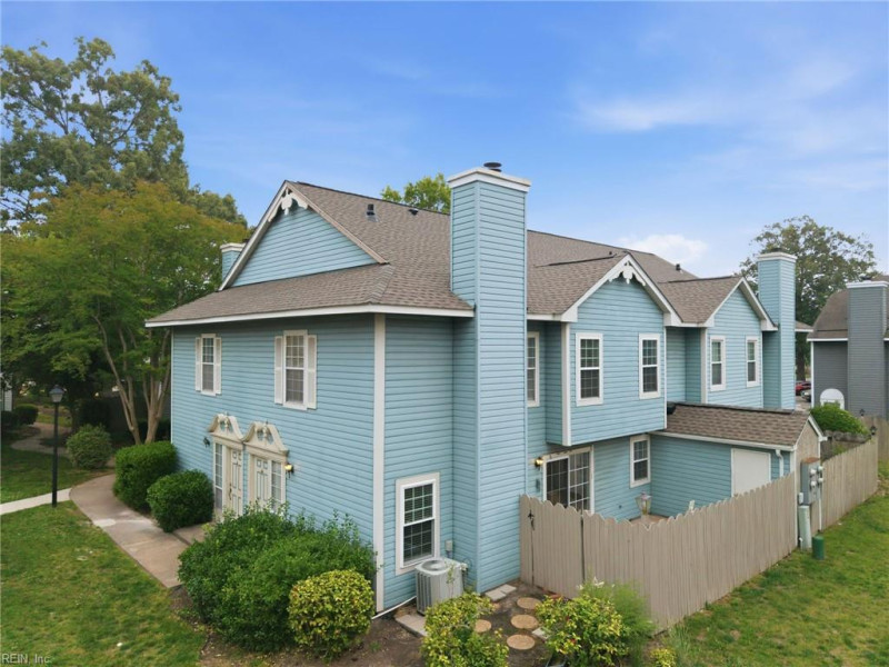 Photo 1 of 38 residential for sale in Virginia Beach virginia