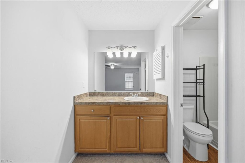 Photo 24 of 38 residential for sale in Virginia Beach virginia