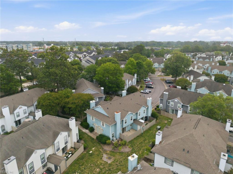 Photo 6 of 38 residential for sale in Virginia Beach virginia
