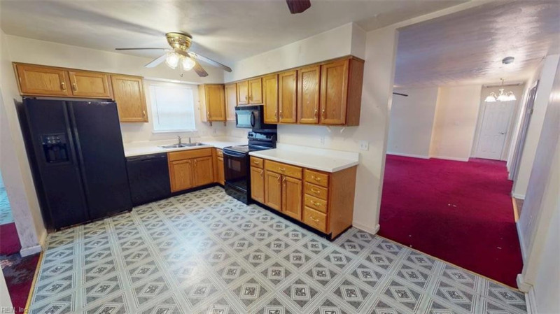 Photo 12 of 50 residential for sale in Suffolk virginia