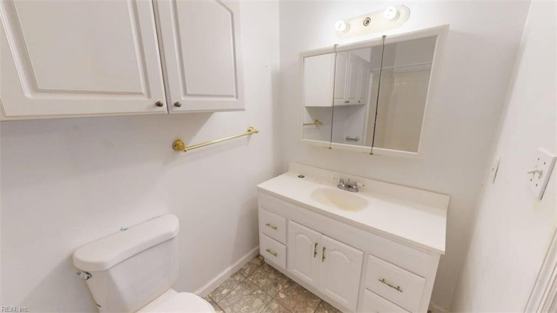 Photo 27 of 50 residential for sale in Suffolk virginia