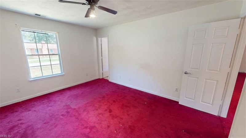 Photo 31 of 50 residential for sale in Suffolk virginia