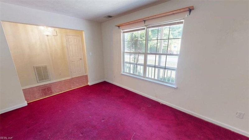 Photo 4 of 50 residential for sale in Suffolk virginia