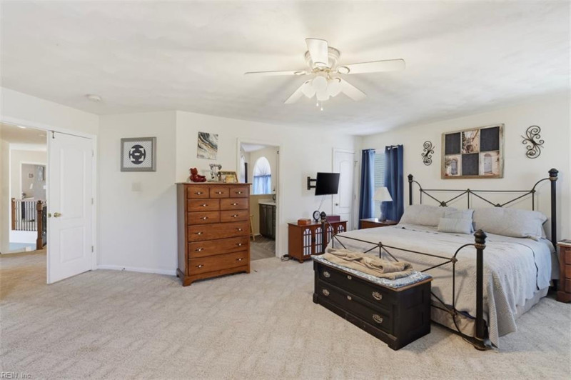 Photo 13 of 28 residential for sale in Chesapeake virginia Photo 13 of 28 residential for sale in Chesapeake virginia