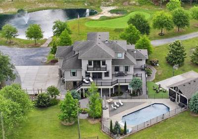 5409 Blackwater Road, Virginia Beach, VA 23457