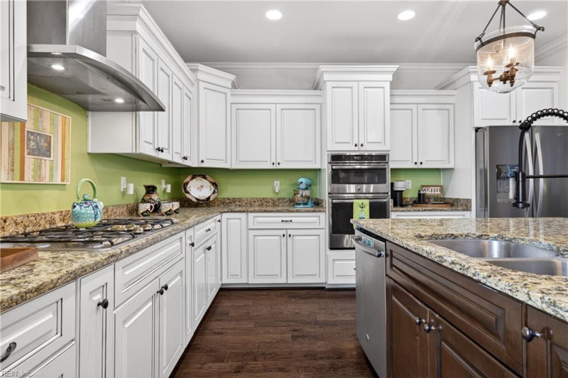 Photo 15 of 50 residential for sale in Virginia Beach virginia