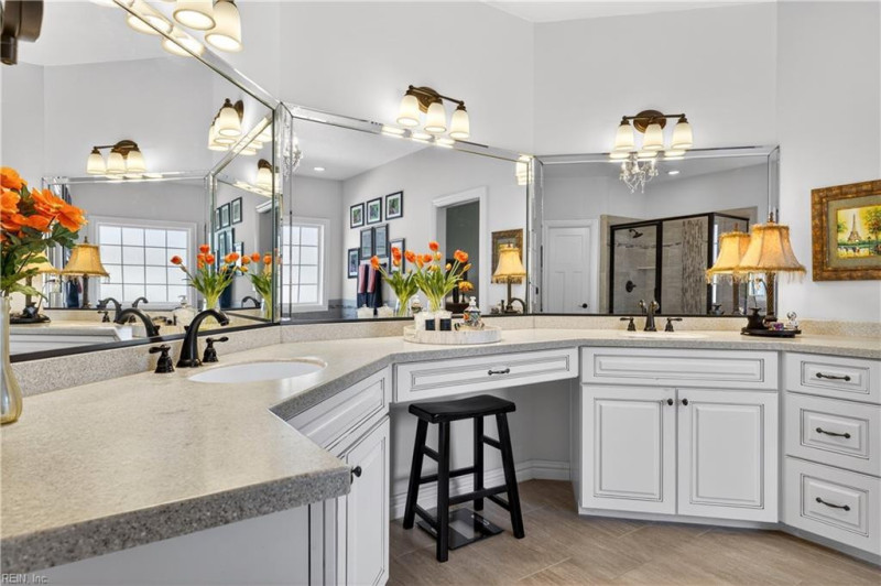 Photo 21 of 50 residential for sale in Virginia Beach virginia