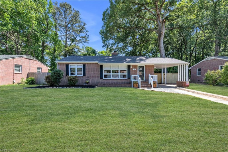 Photo 1 of 34 residential for sale in Newport News virginia