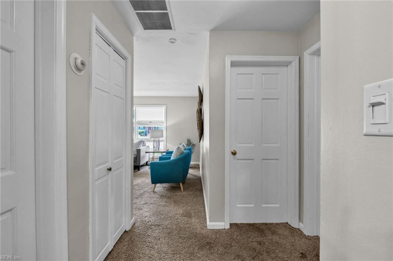Photo 17 of 34 residential for sale in Newport News virginia