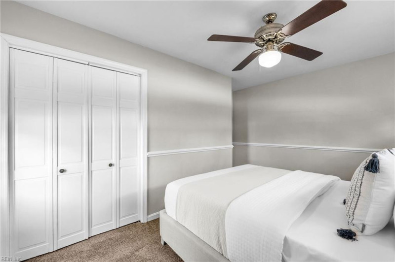 Photo 25 of 34 residential for sale in Newport News virginia