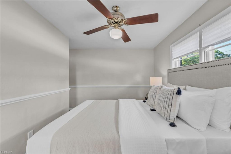 Photo 26 of 34 residential for sale in Newport News virginia