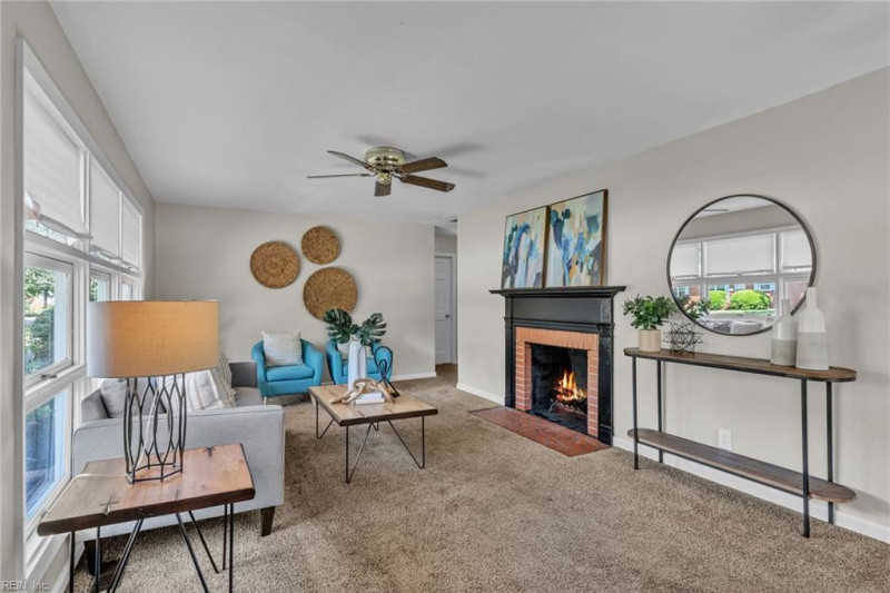 Photo 3 of 34 residential for sale in Newport News virginia