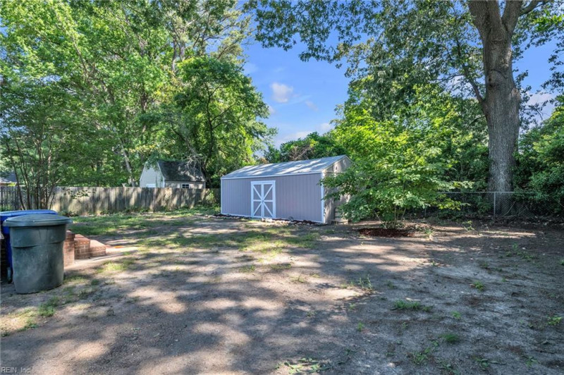 Photo 30 of 34 residential for sale in Newport News virginia