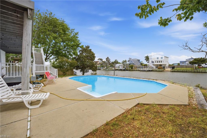 Photo 2 of 44 residential for sale in Virginia Beach virginia