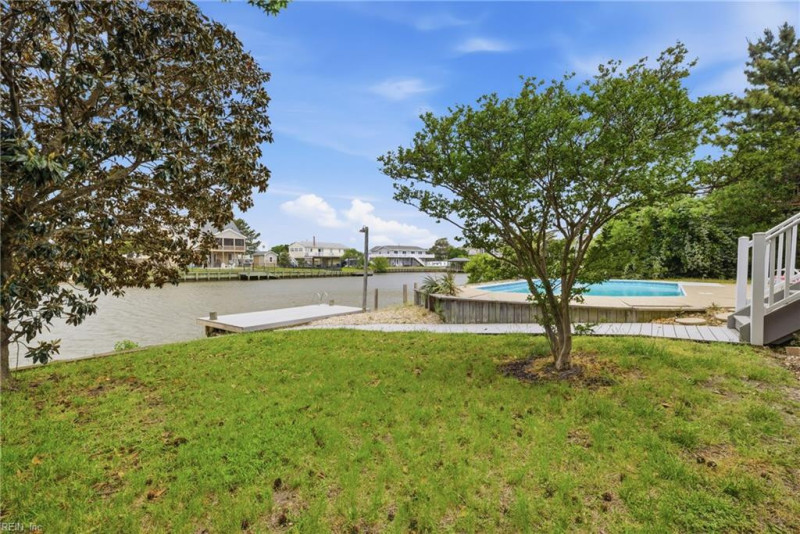 Photo 40 of 44 residential for sale in Virginia Beach virginia