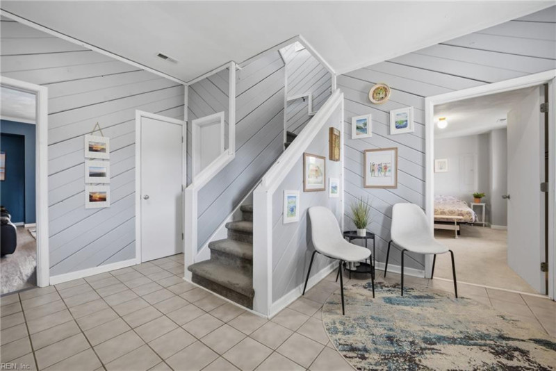 Photo 5 of 44 residential for sale in Virginia Beach virginia