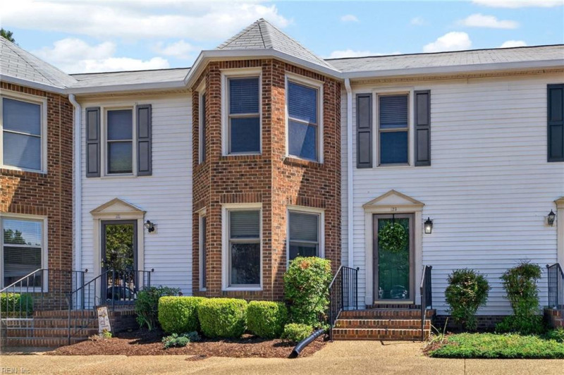 Photo 1 of 23 residential for sale in Suffolk virginia