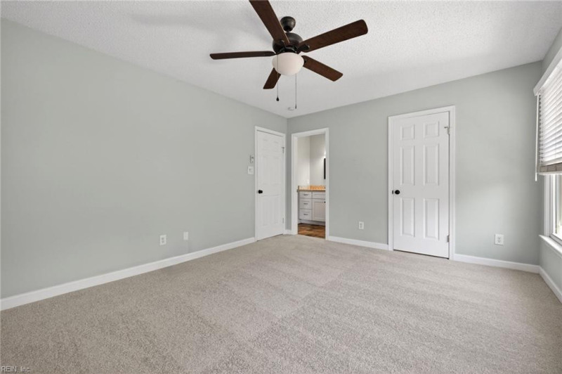 Photo 13 of 23 residential for sale in Suffolk virginia
