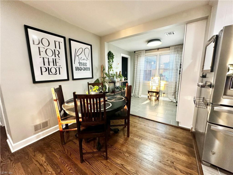 Photo 11 of 23 residential for sale in Virginia Beach virginia