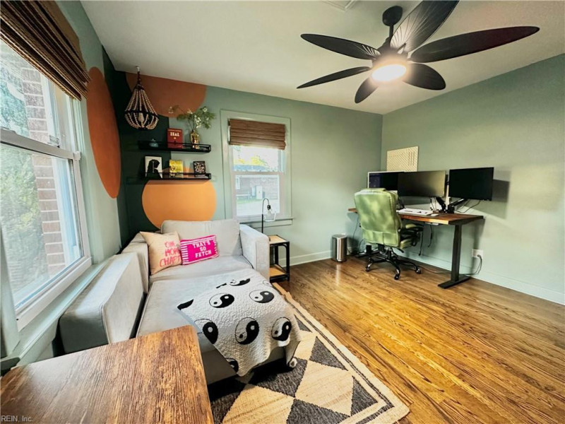 Photo 15 of 23 residential for sale in Virginia Beach virginia
