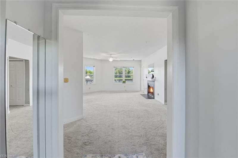 Photo 15 of 40 residential for sale in Hampton virginia