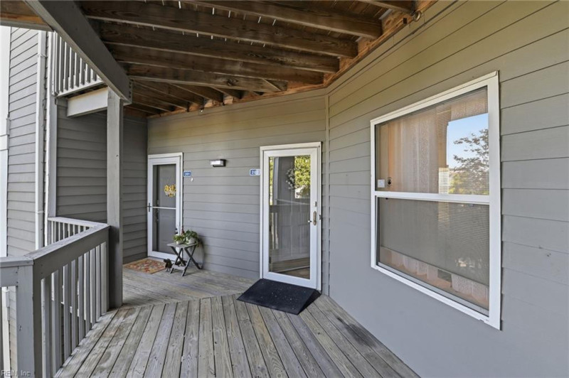 Photo 33 of 40 residential for sale in Hampton virginia