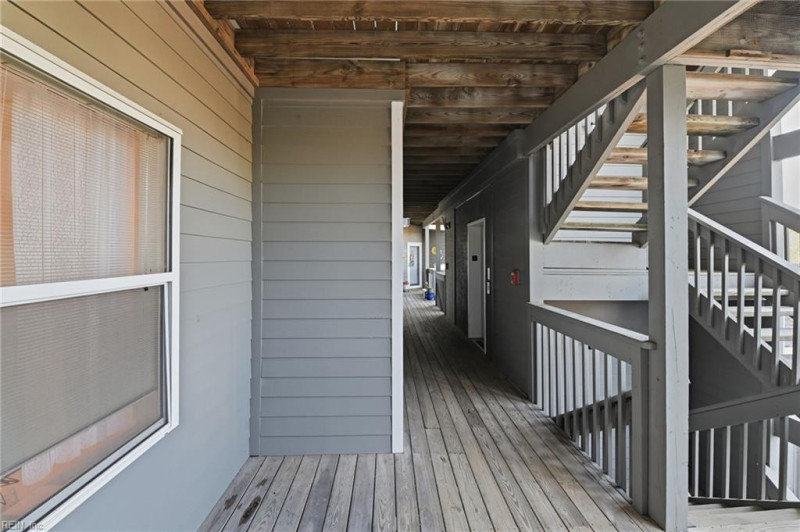 Photo 34 of 40 residential for sale in Hampton virginia