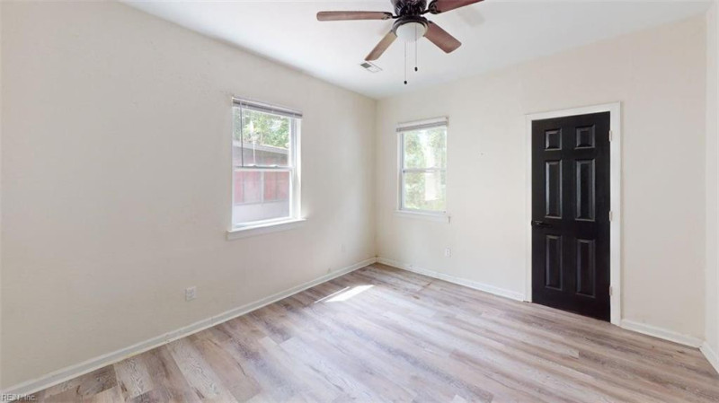 Photo 20 of 30 residential for sale in Suffolk virginia