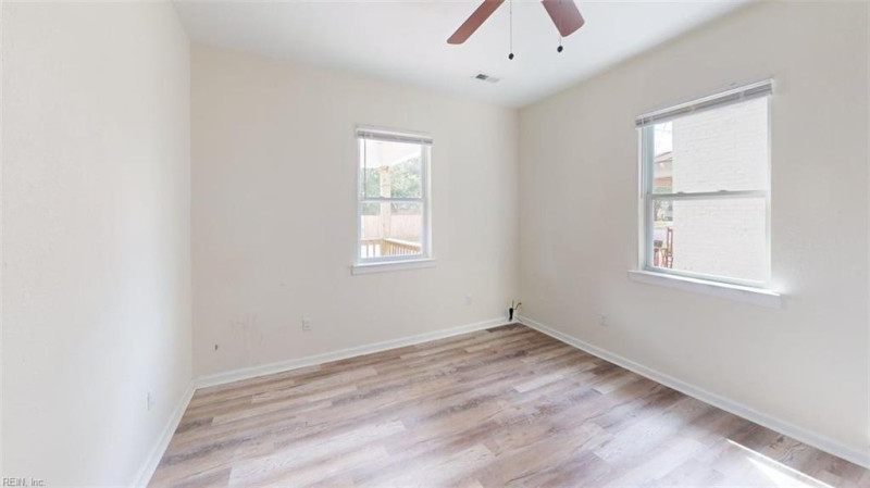 Photo 22 of 30 residential for sale in Suffolk virginia