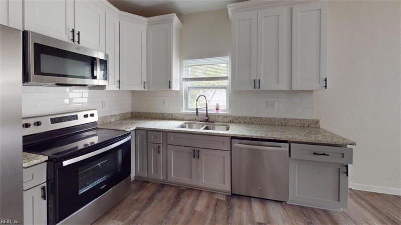Photo 23 of 30 residential for sale in Suffolk virginia