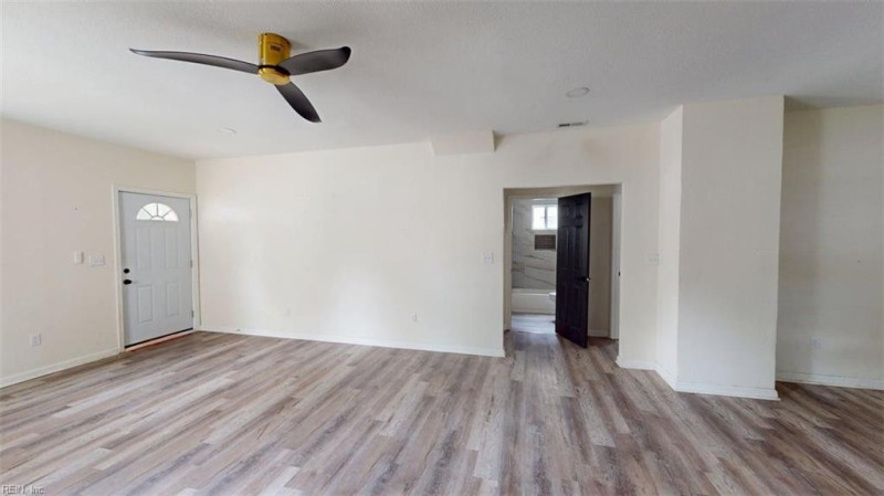 Photo 6 of 30 residential for sale in Suffolk virginia