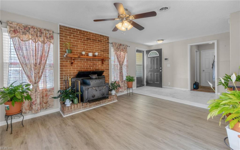 Photo 6 of 36 residential for sale in Virginia Beach virginia Photo 6 of 36 residential for sale in Virginia Beach virginia
