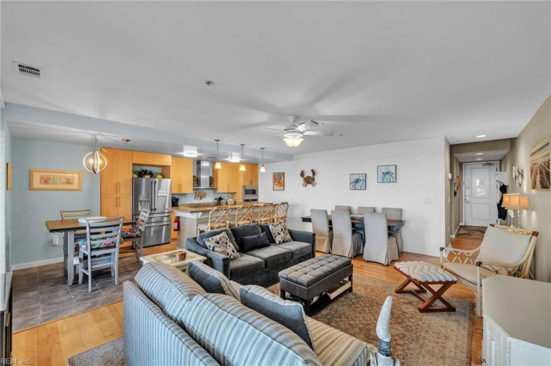 Photo 16 of 37 residential for sale in Virginia Beach virginia