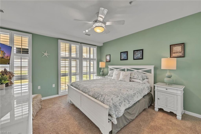 Photo 17 of 37 residential for sale in Virginia Beach virginia