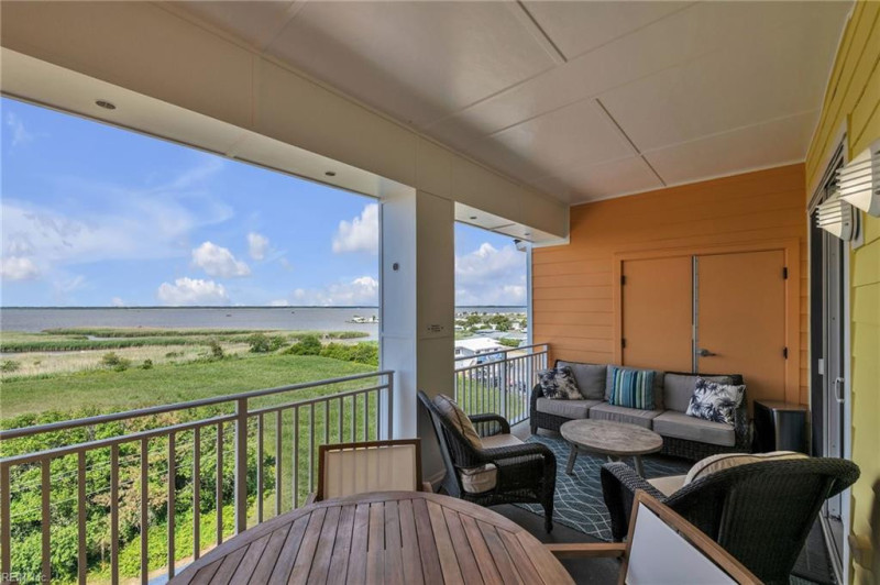 Photo 2 of 37 residential for sale in Virginia Beach virginia
