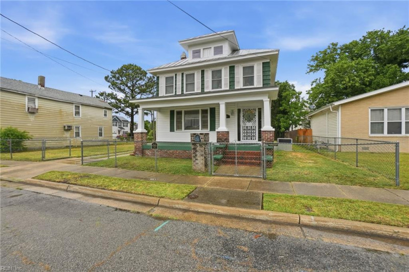 Photo 3 of 38 residential for sale in Portsmouth virginia Photo 3 of 38 residential for sale in Portsmouth virginia