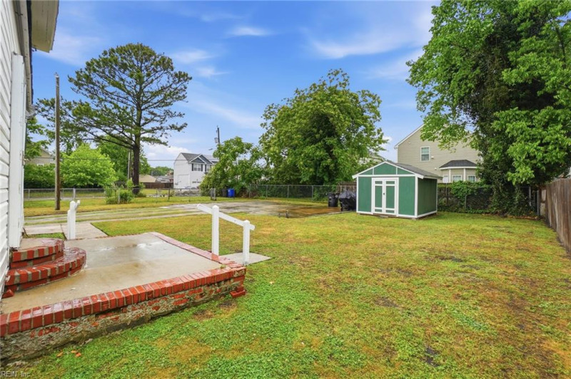 Photo 36 of 38 residential for sale in Portsmouth virginia Photo 36 of 38 residential for sale in Portsmouth virginia